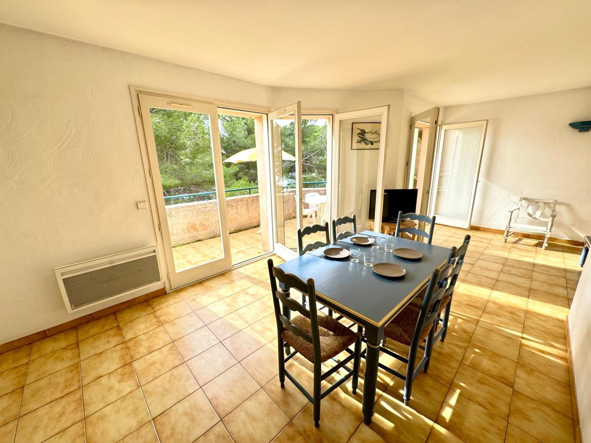 Parc Et Residence Le Provencal Hyères Екстериор снимка